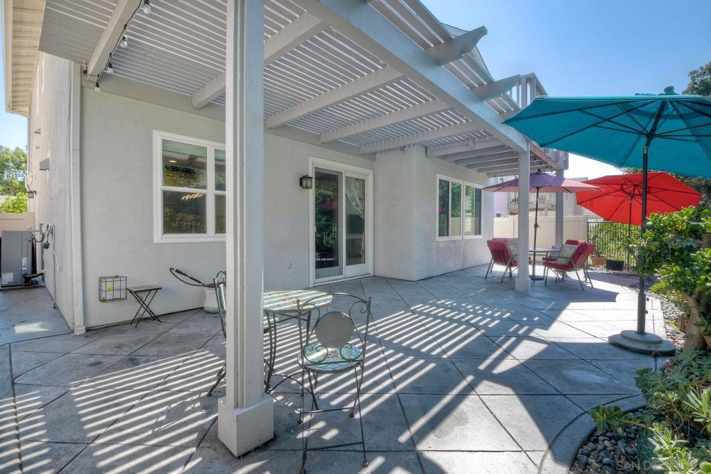 3186 West Canyon Avenue