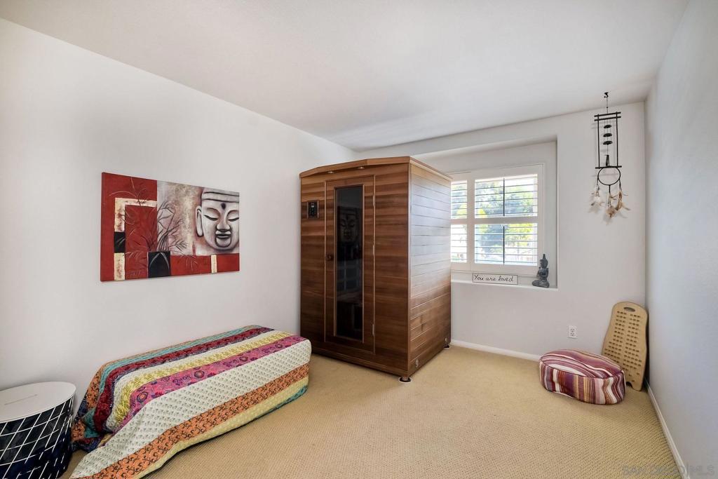 3186 West Canyon Avenue