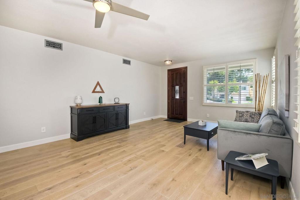 3186 West Canyon Avenue