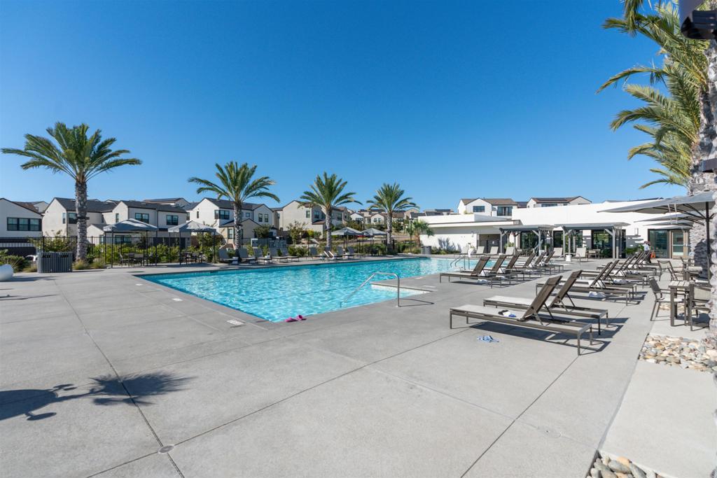 13720 Solana Crest Trl