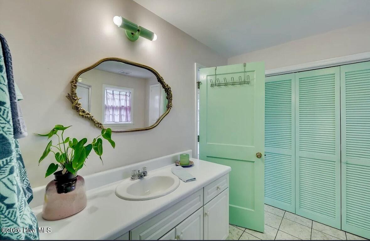 2844 Lombardy Court