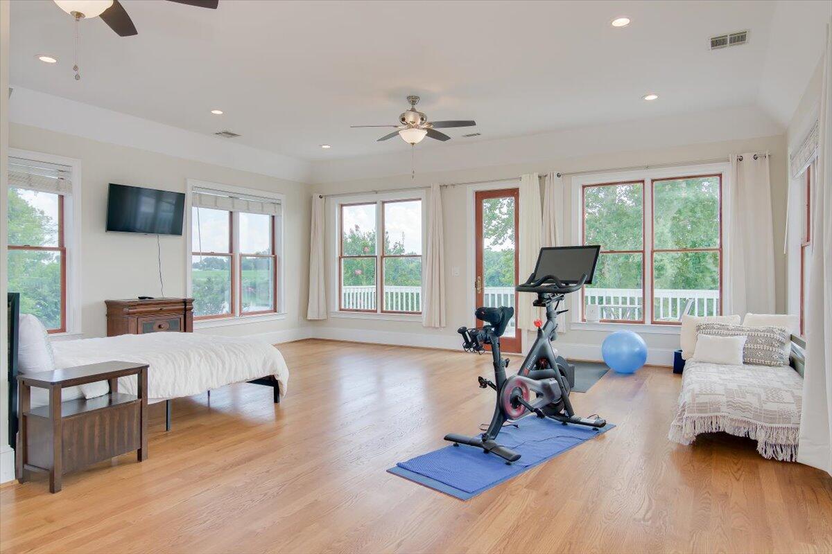 29 SAVANNAH RIVER Place