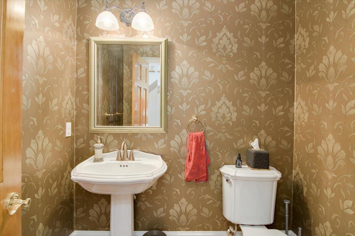 29 SAVANNAH RIVER Place