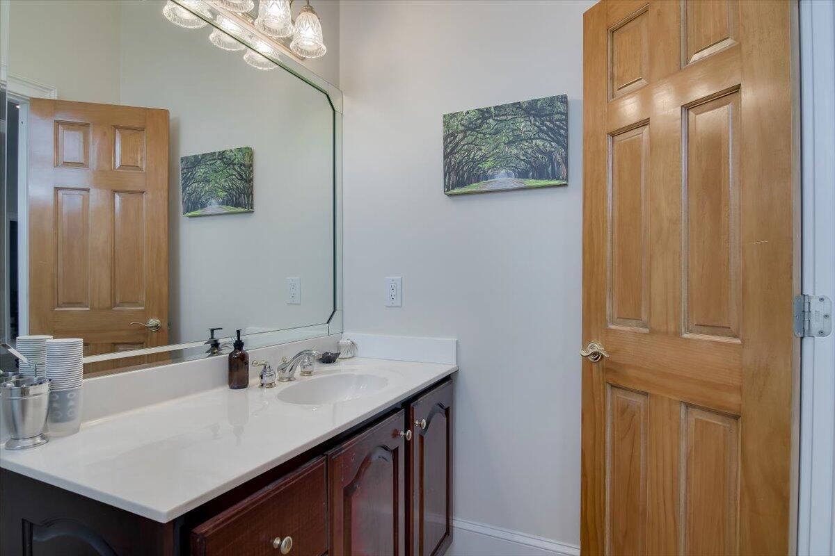 29 SAVANNAH RIVER Place