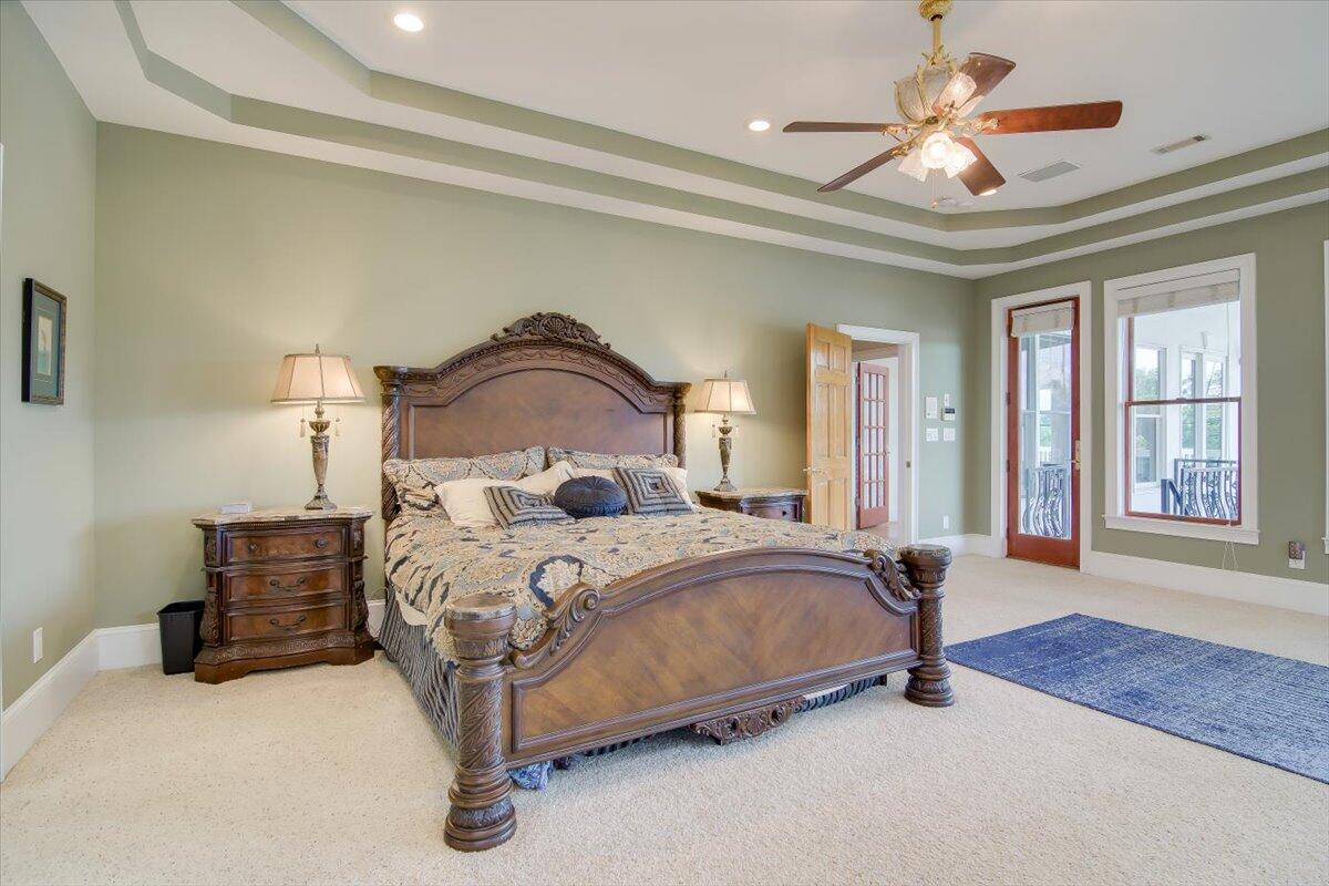 29 SAVANNAH RIVER Place