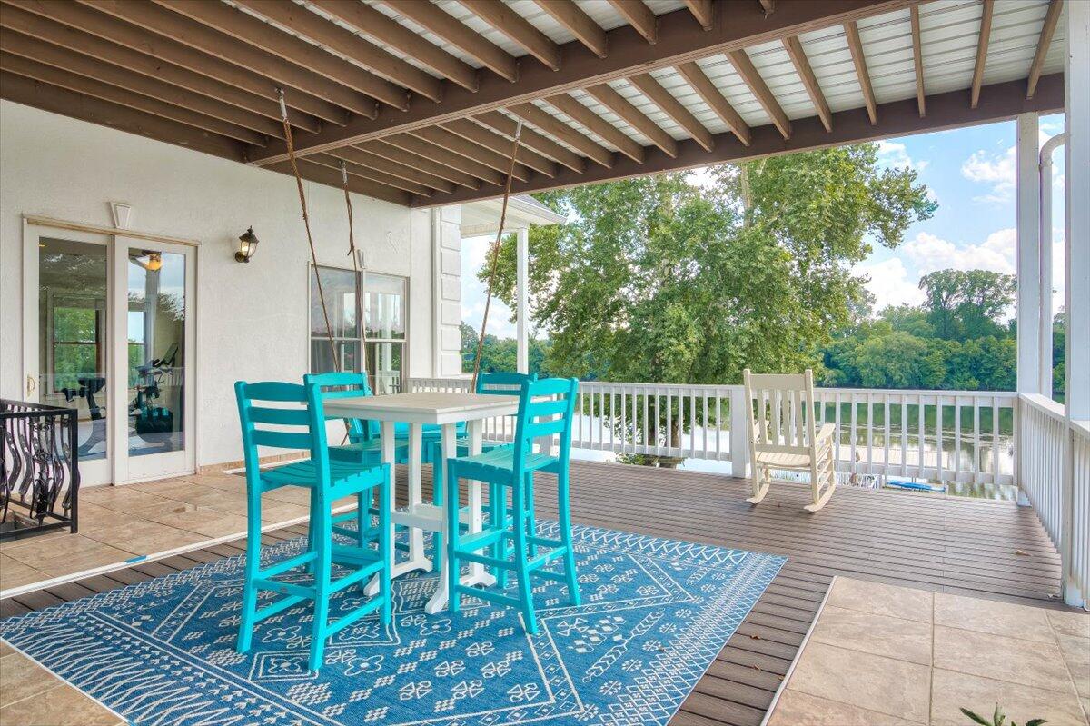 29 SAVANNAH RIVER Place