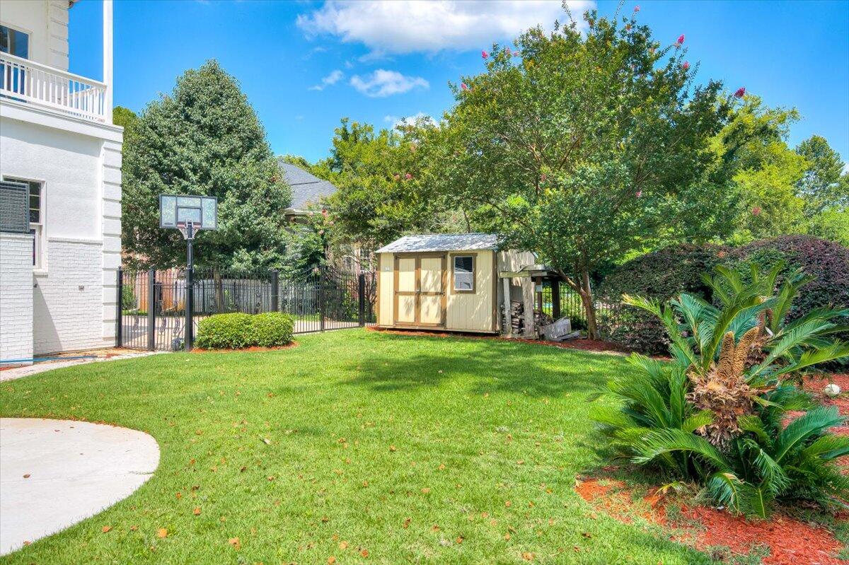 29 SAVANNAH RIVER Place