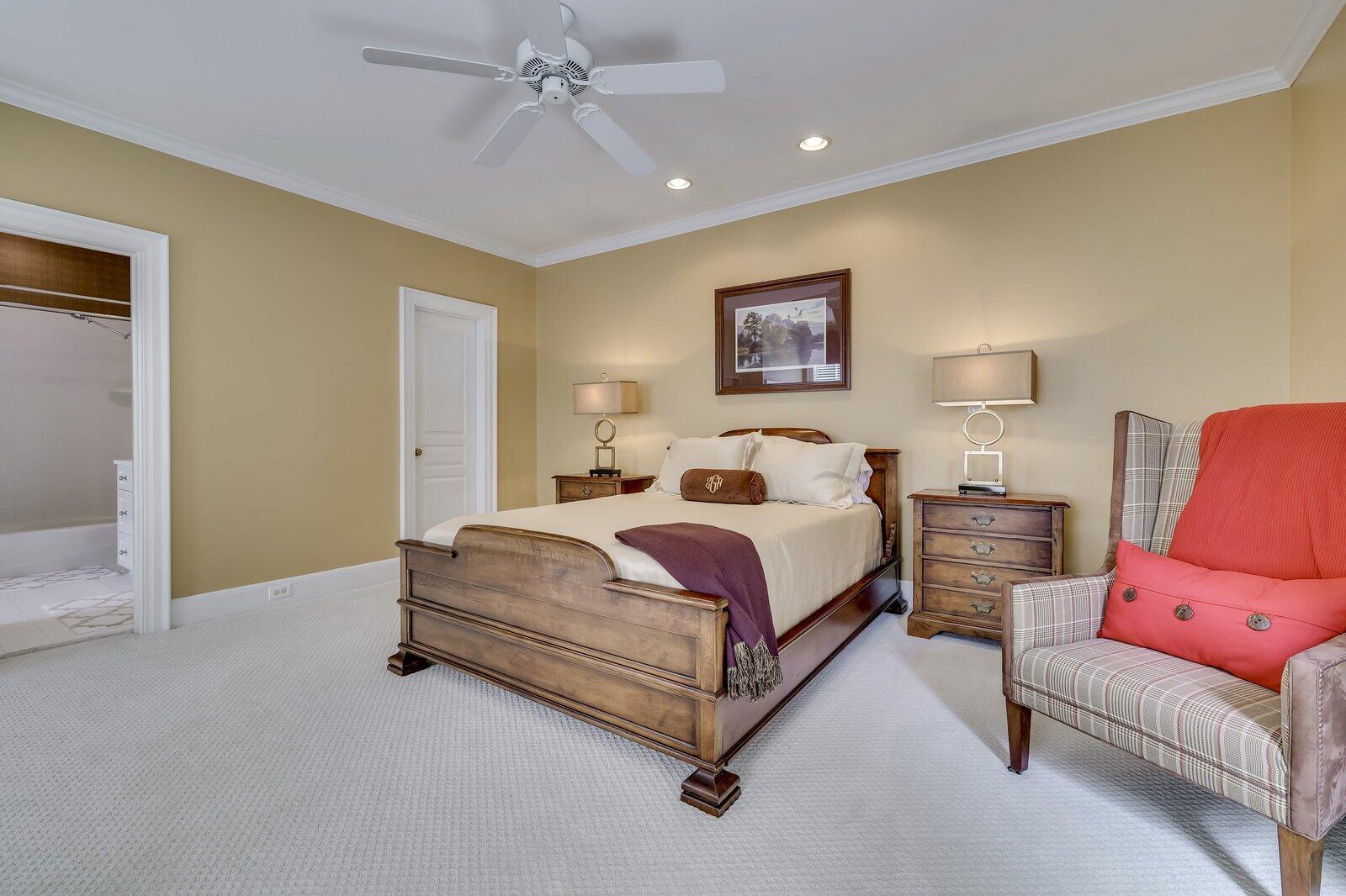 3518 LAKESTONE Court