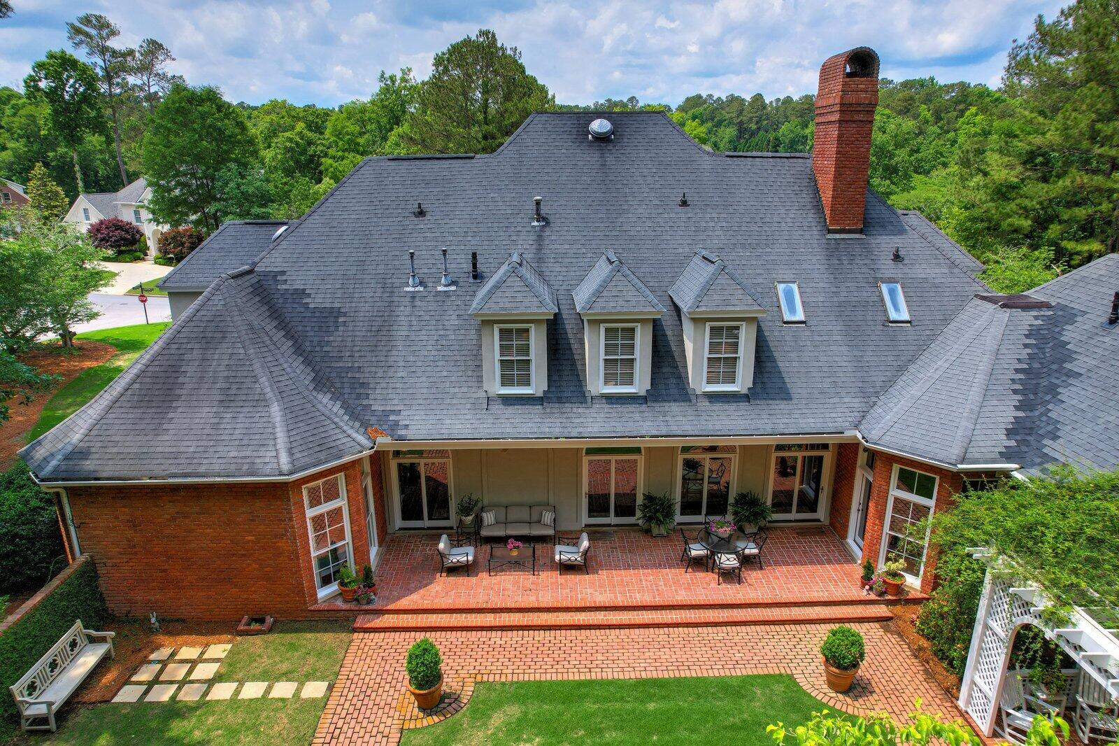 3518 LAKESTONE Court