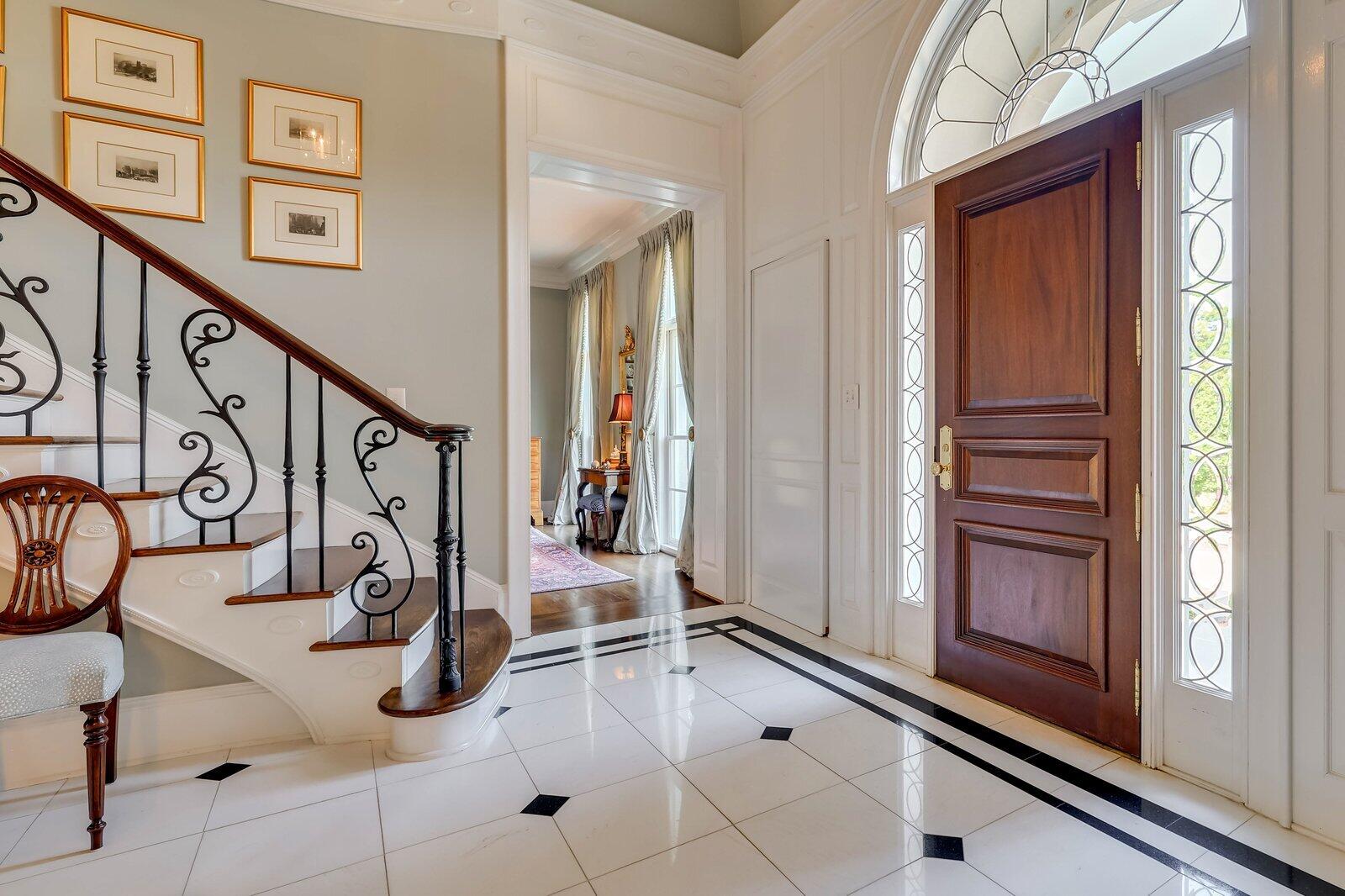 3518 LAKESTONE Court