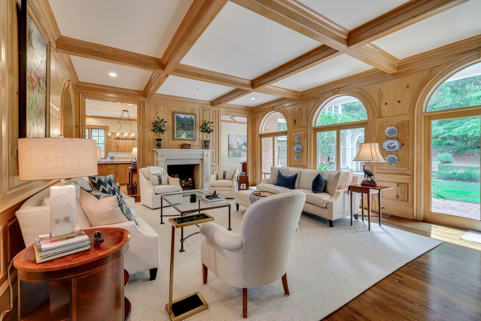 3518 LAKESTONE Court