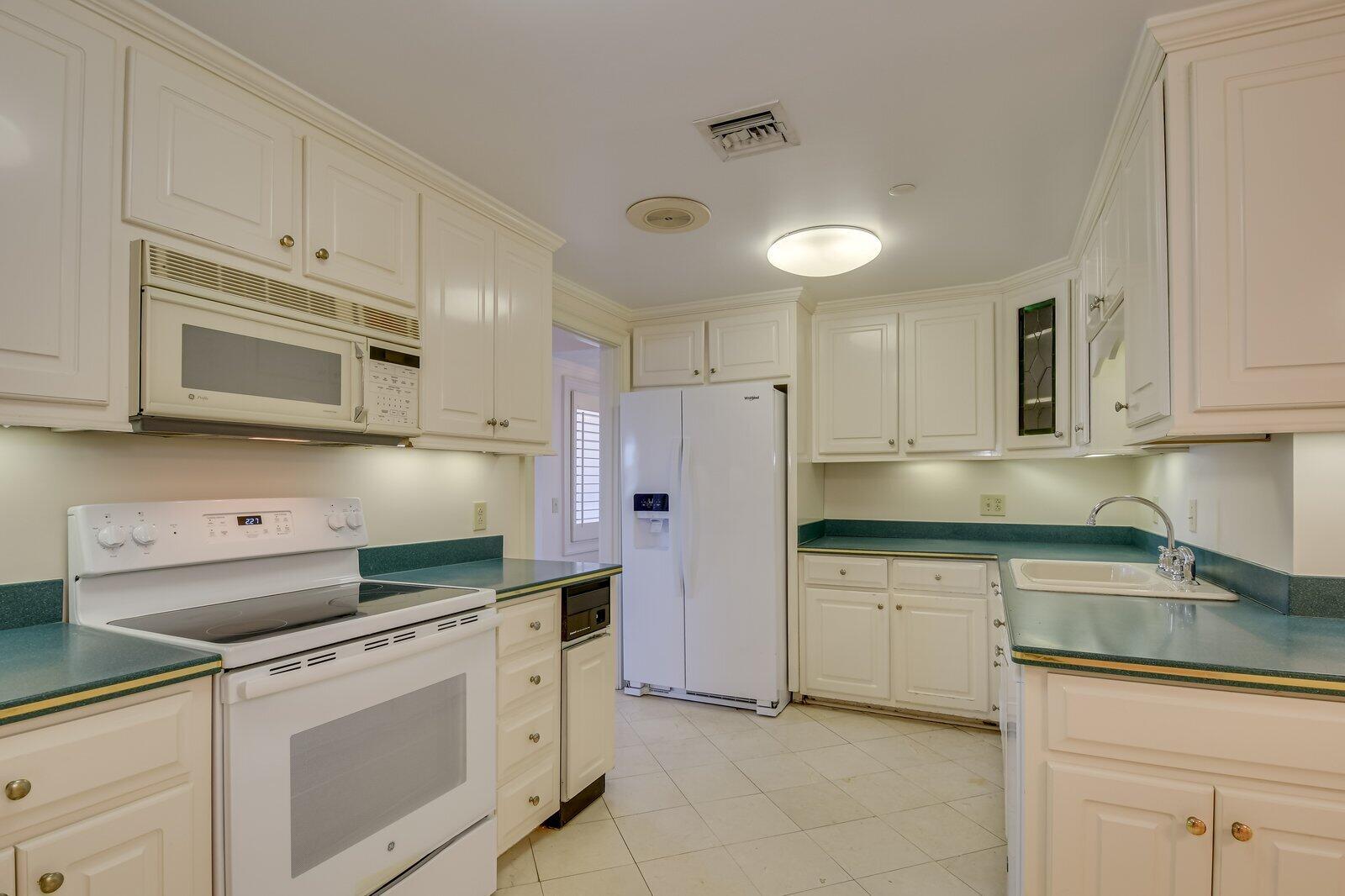 1 SEVENTH Street Unit: 1603