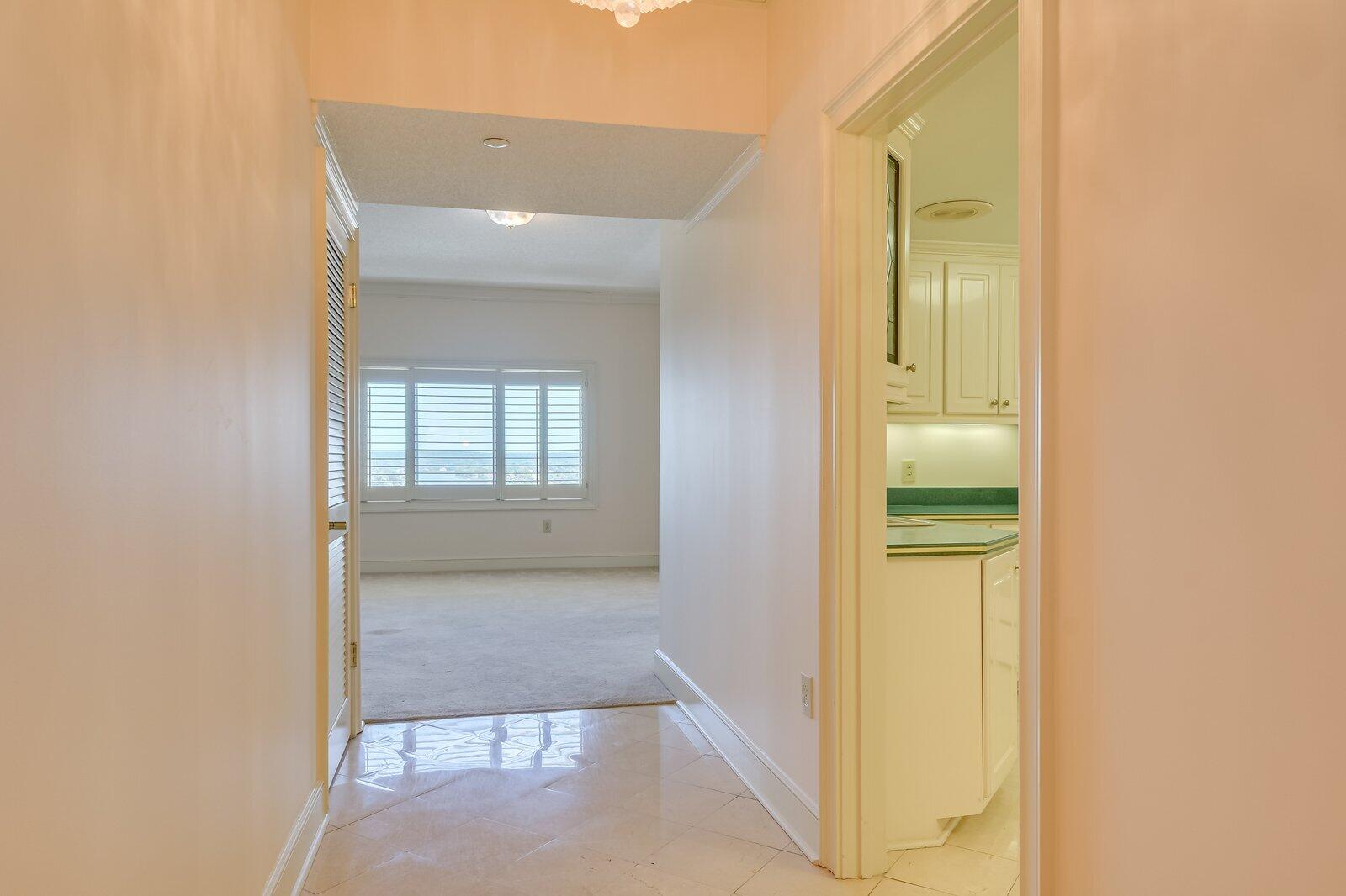 1 SEVENTH Street Unit: 1603