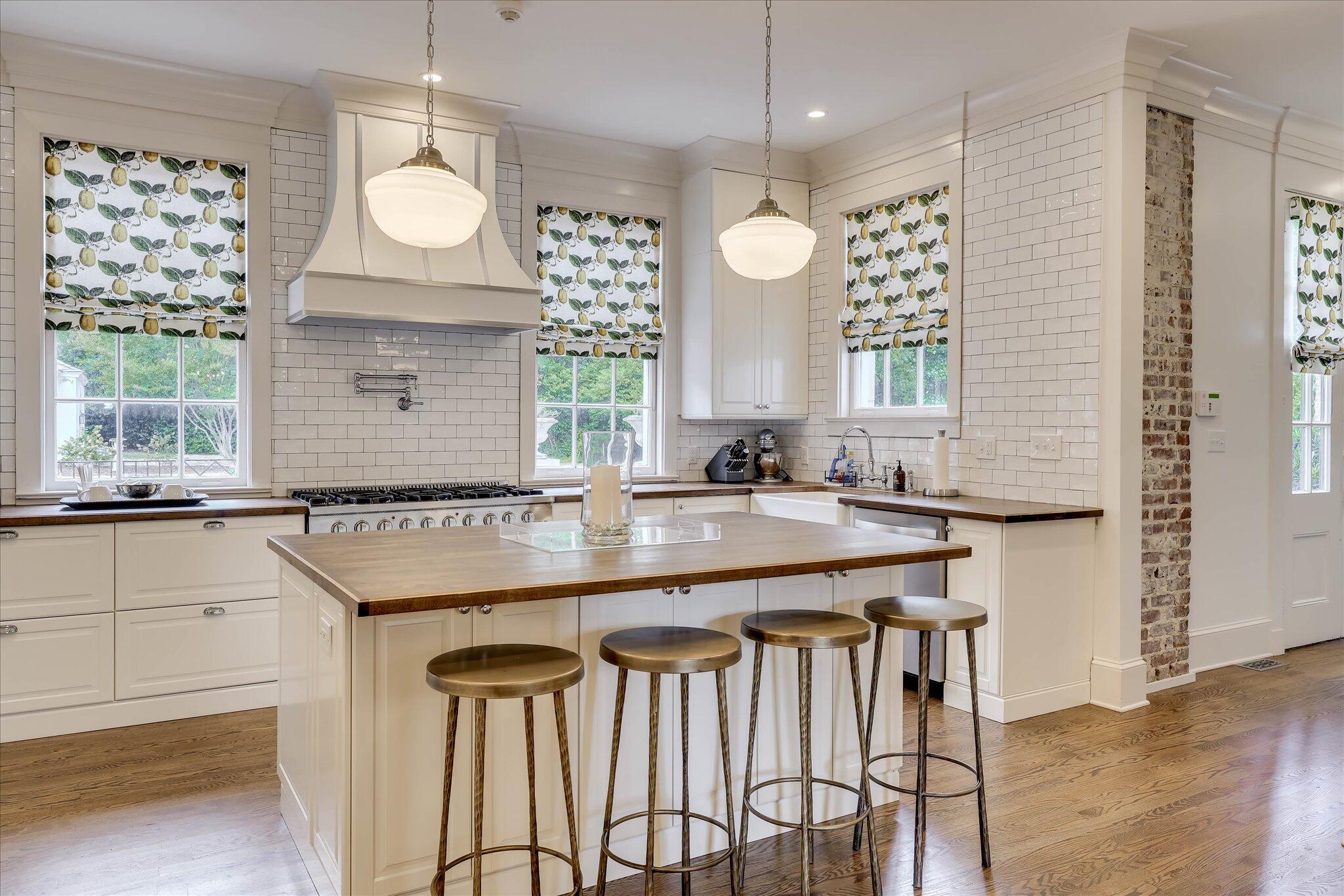 3406 W Richland Avenue