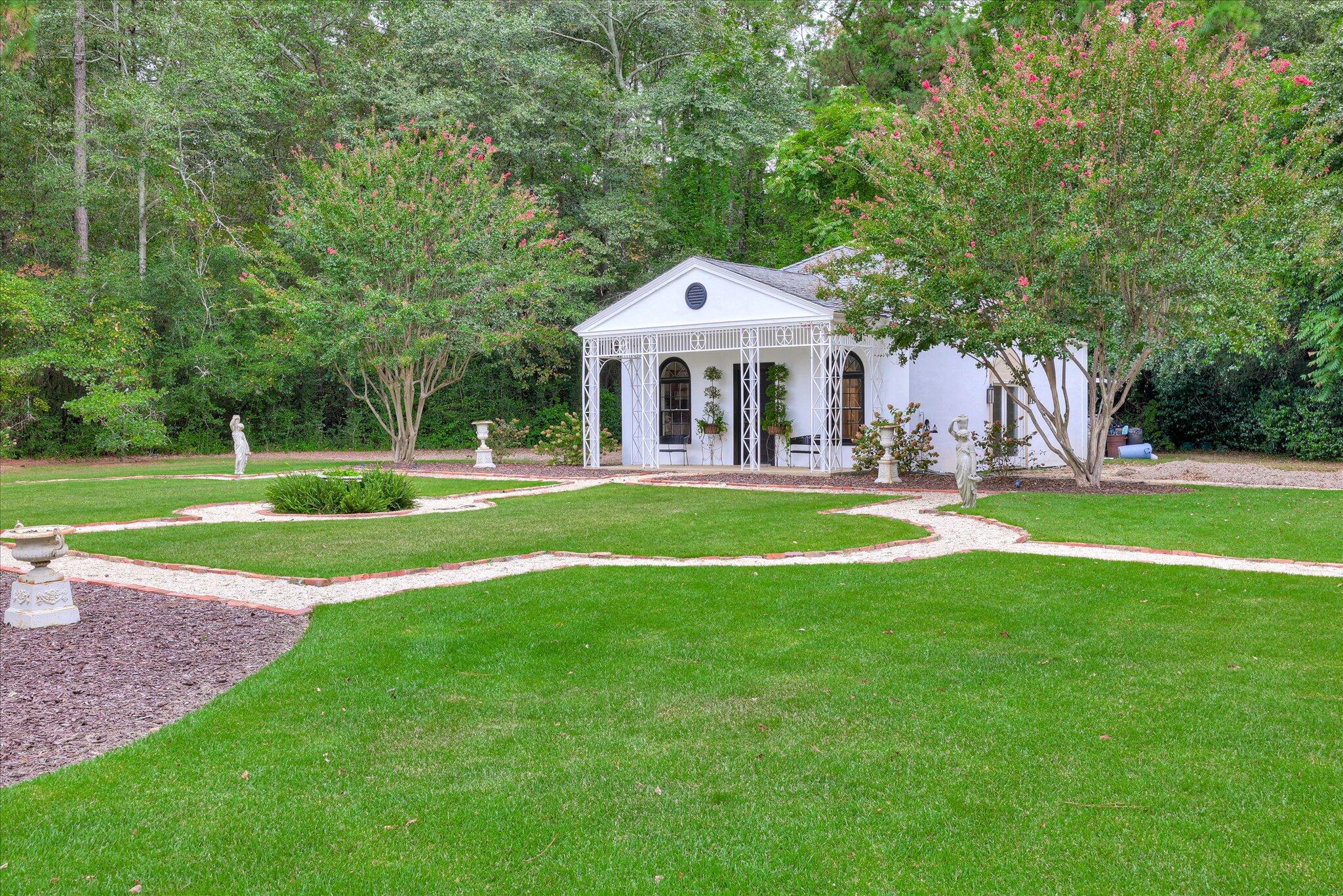 3406 W Richland Avenue