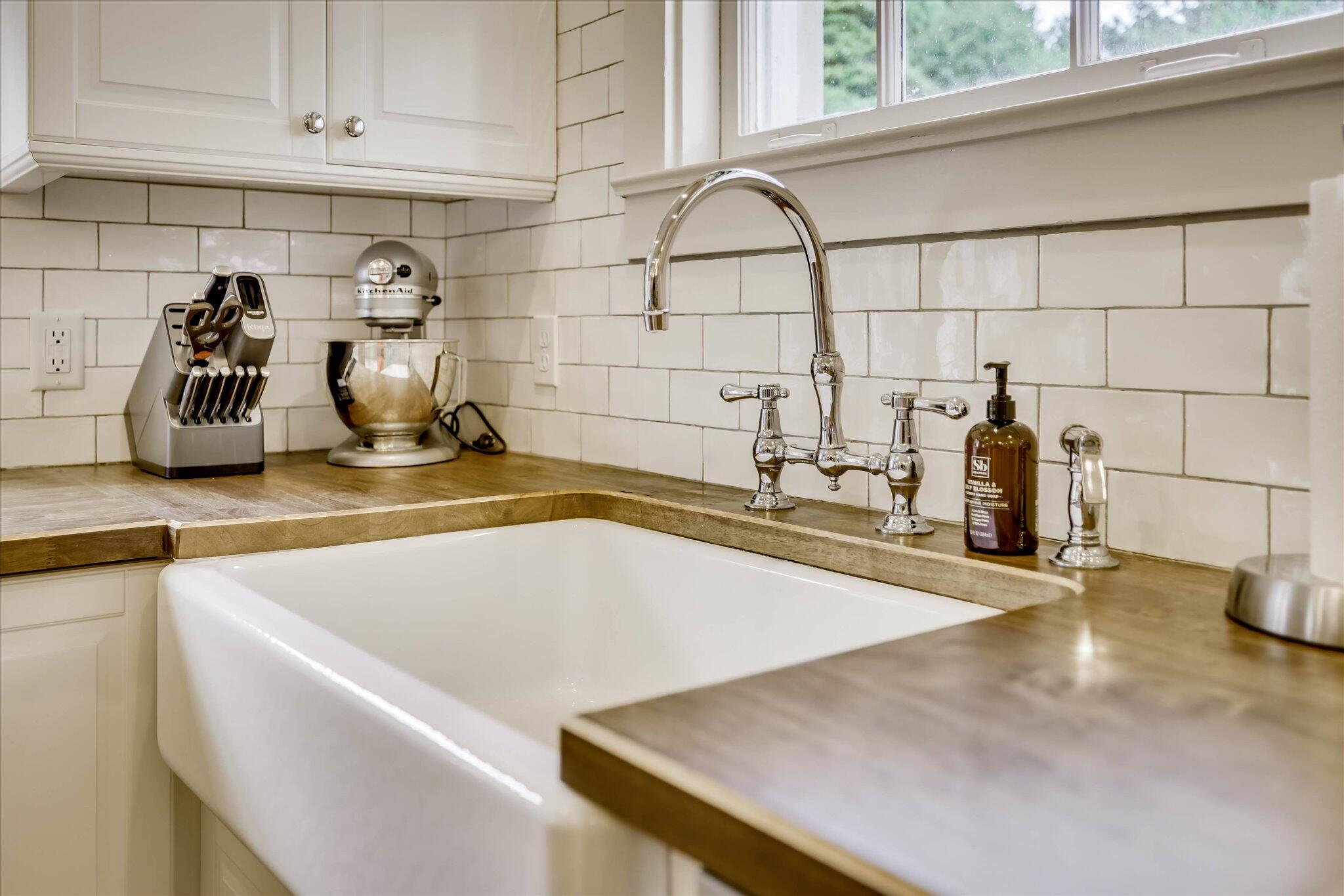 3406 W Richland Avenue