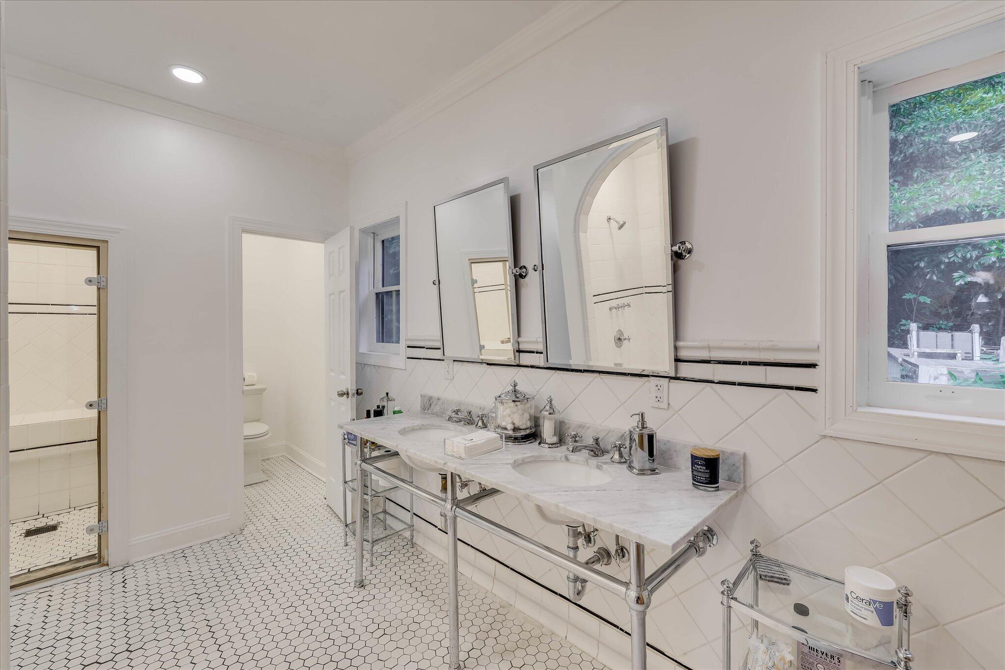 3406 W Richland Avenue