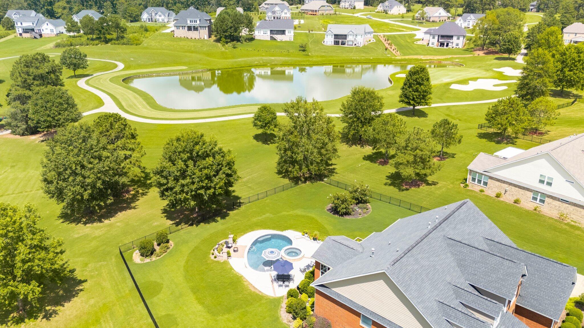 489 Revolutionary Way