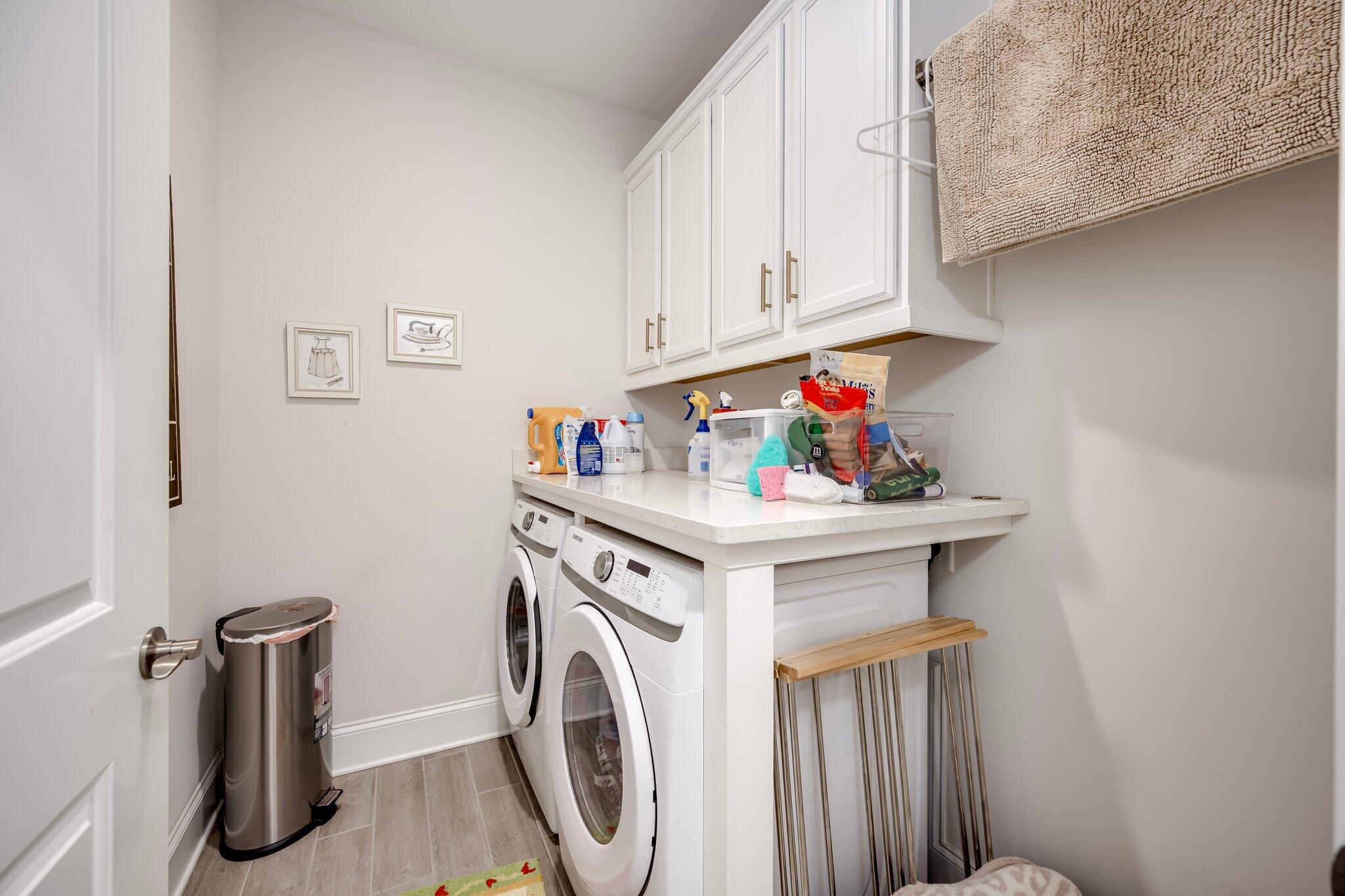 489 Revolutionary Way