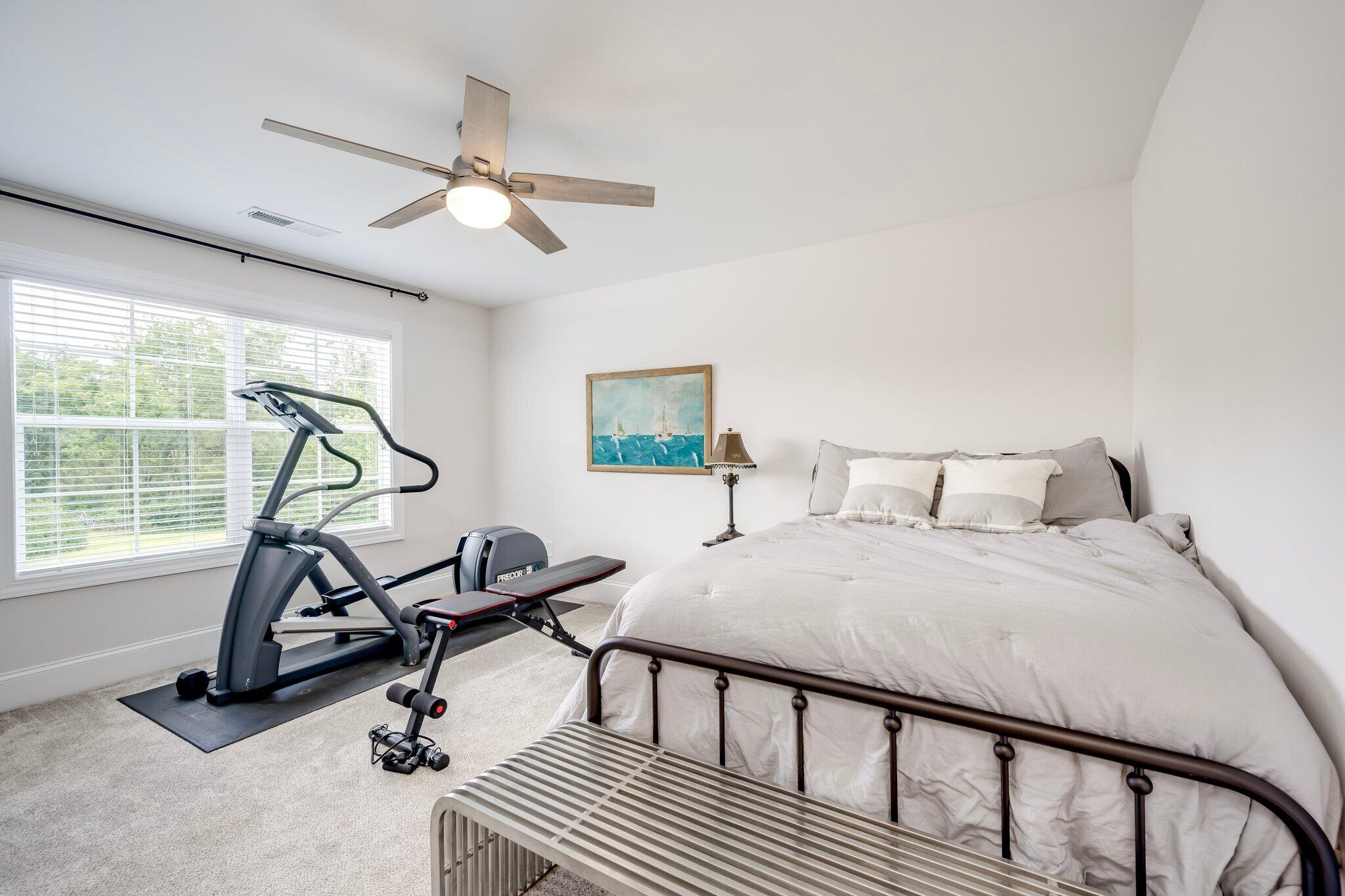 489 Revolutionary Way