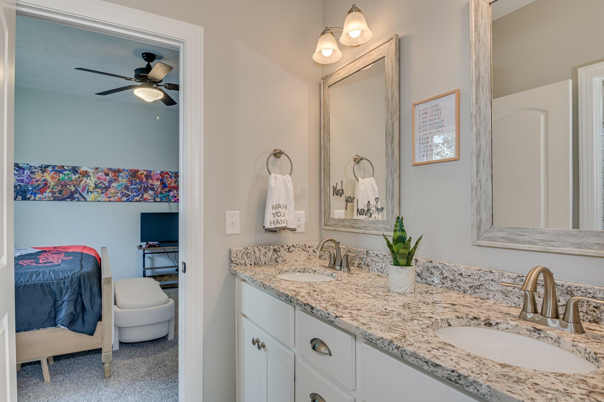 1045 Spotswood Circle