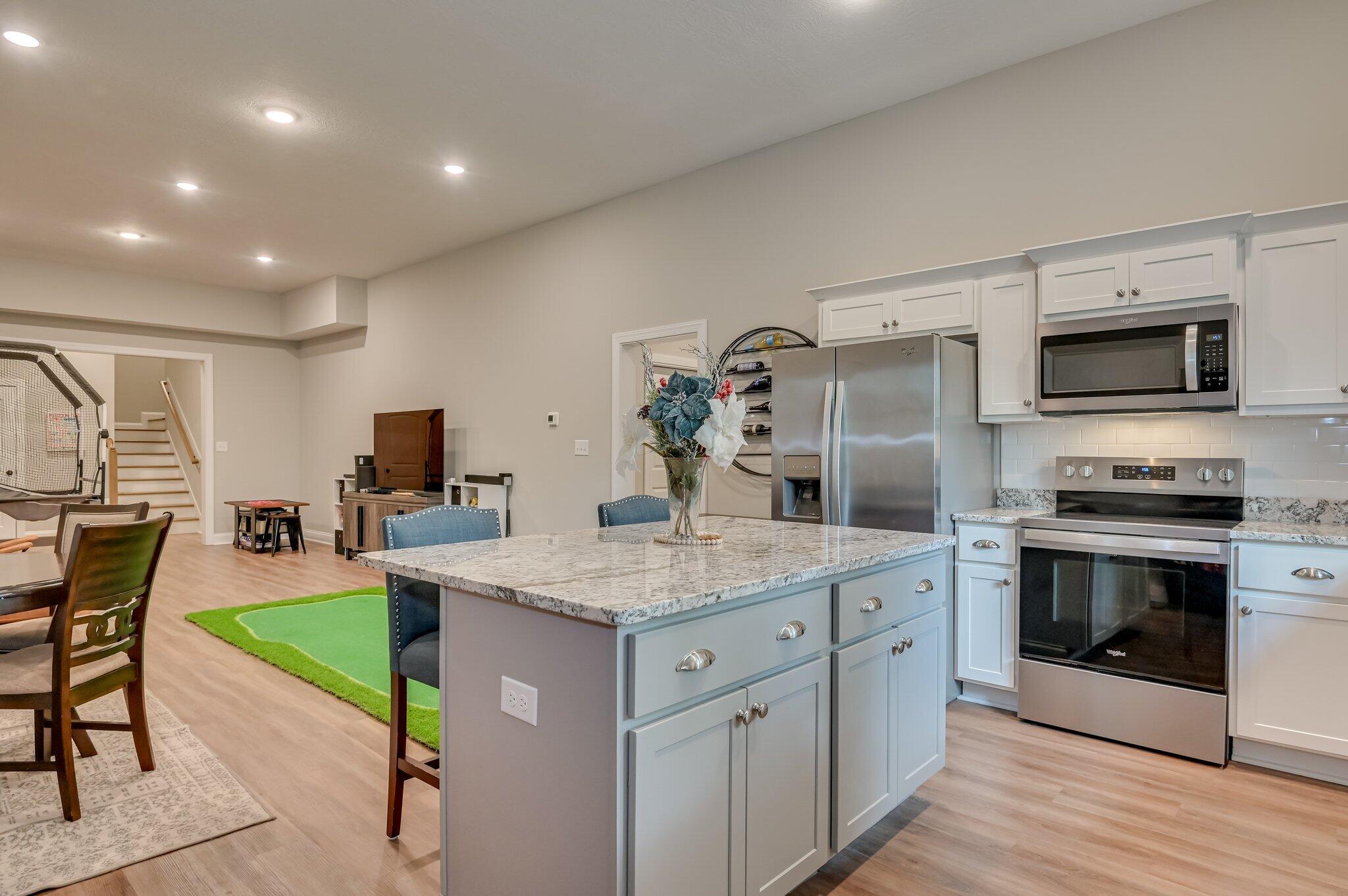 1045 Spotswood Circle