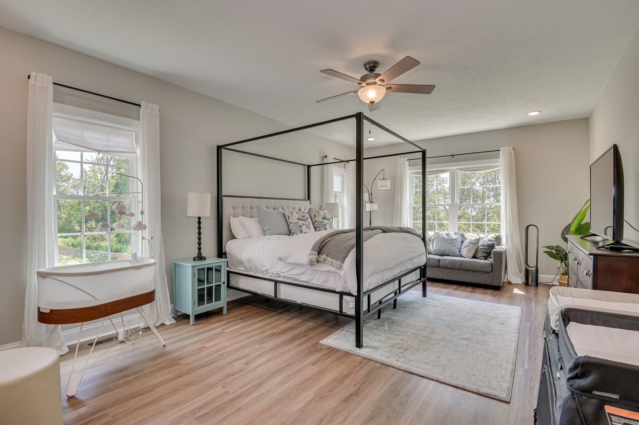 1045 Spotswood Circle