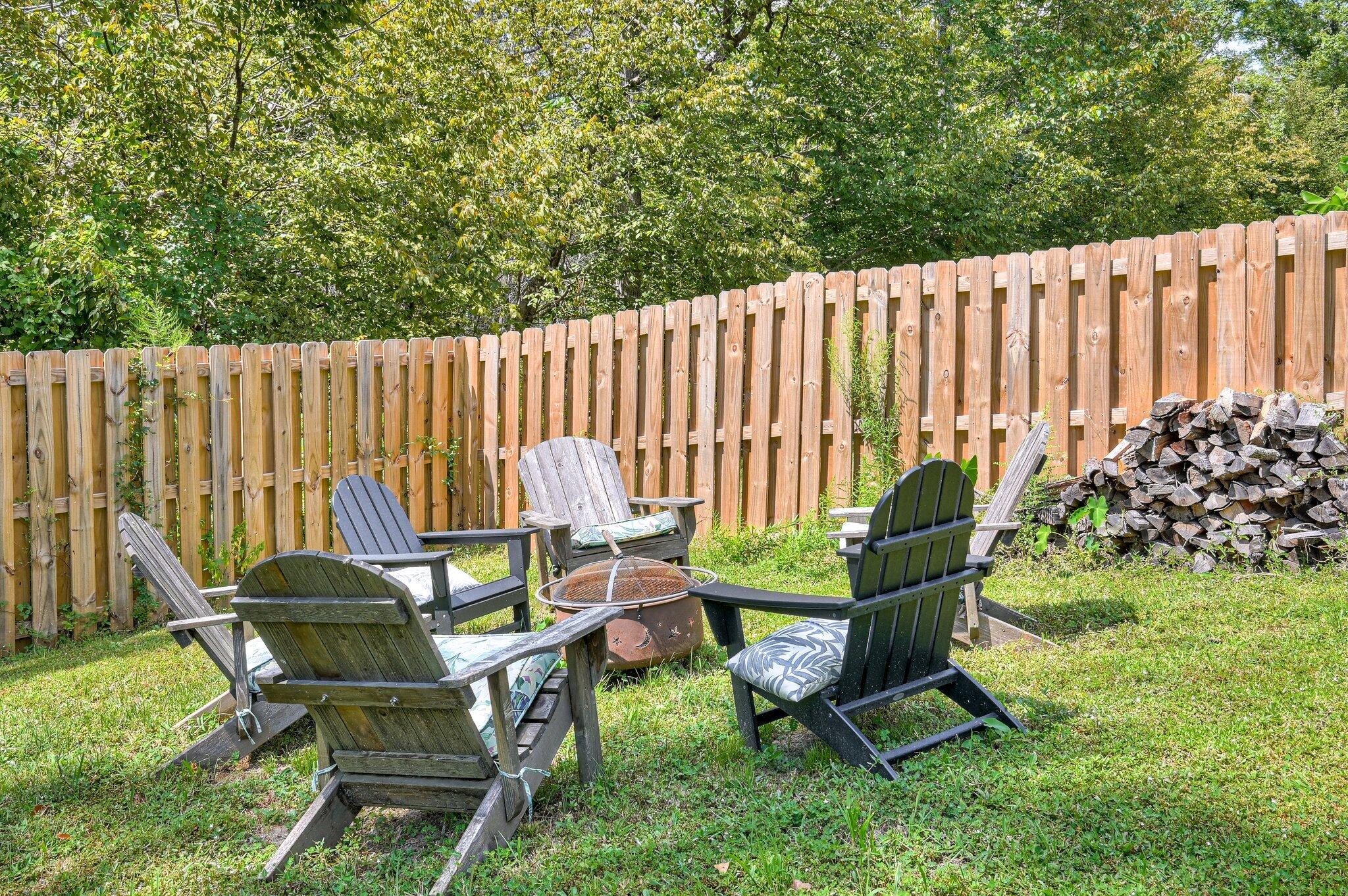 1045 Spotswood Circle