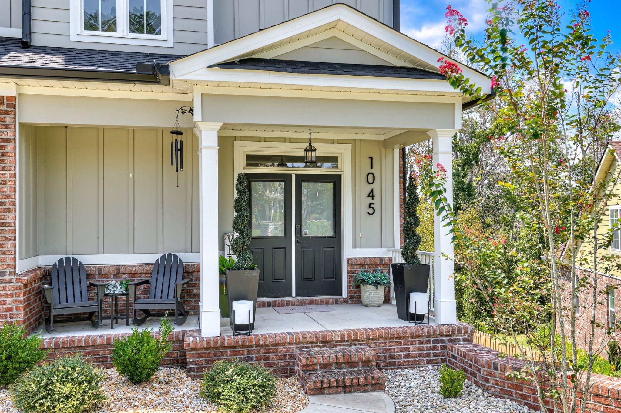 1045 Spotswood Circle