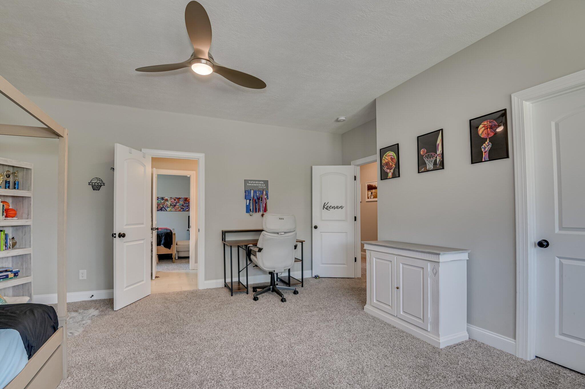 1045 Spotswood Circle