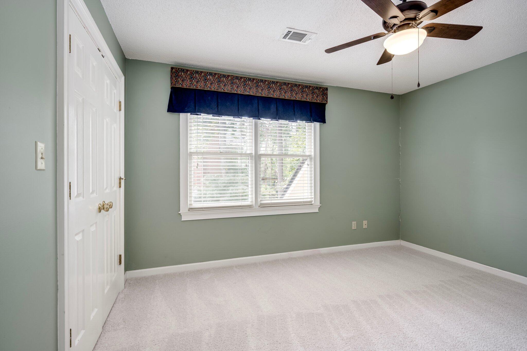 3766 Roscommon South