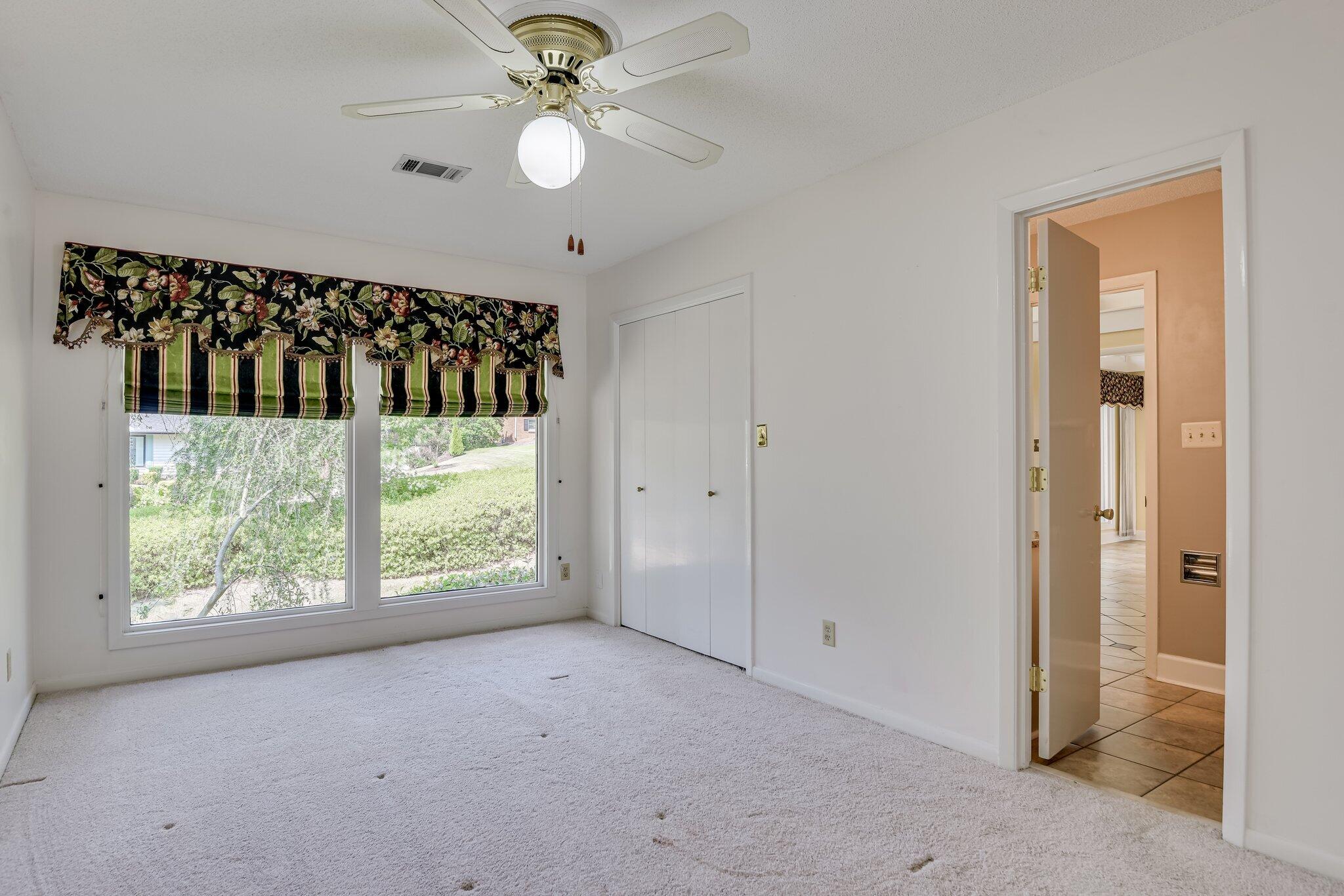 3545 Bellerive Circle