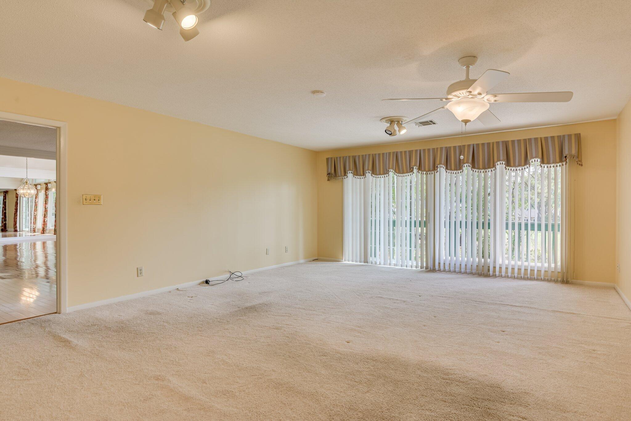 3545 Bellerive Circle