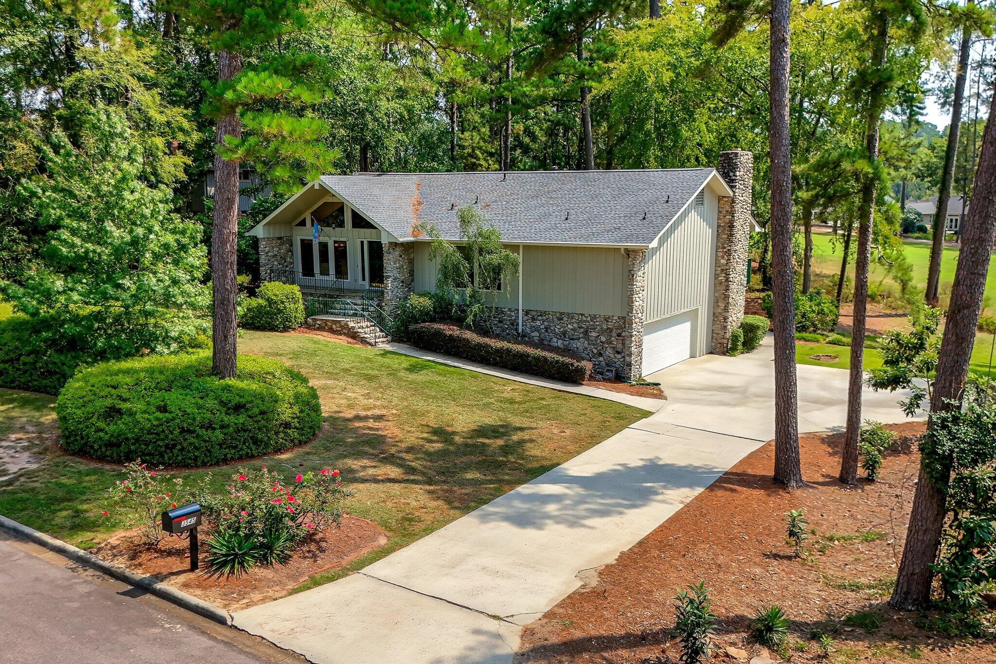 3545 Bellerive Circle