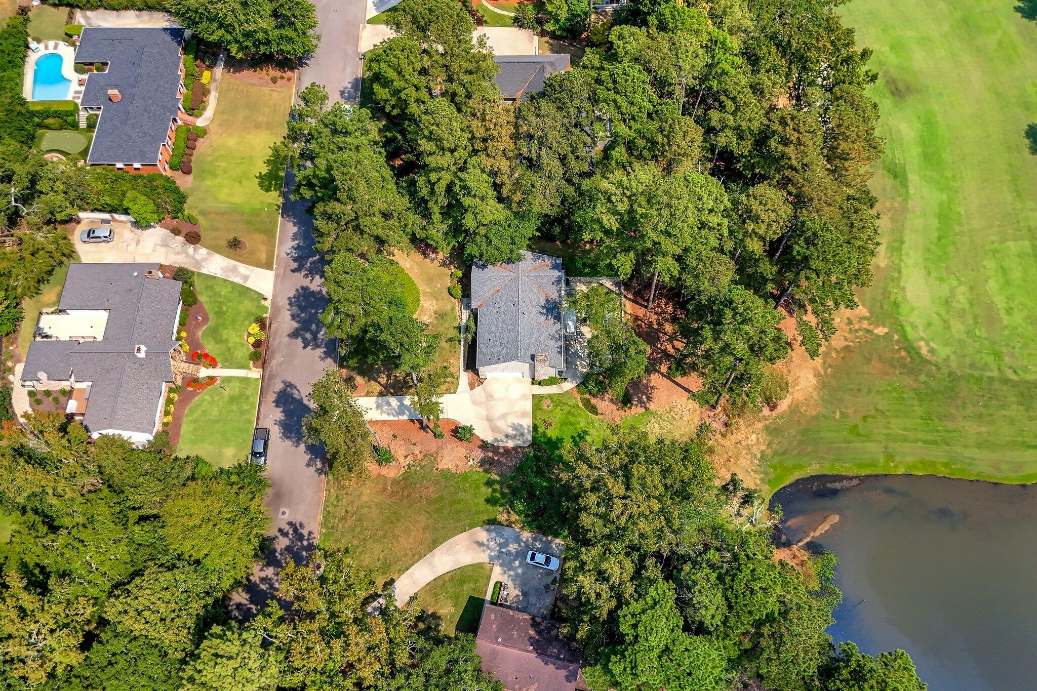 3545 Bellerive Circle