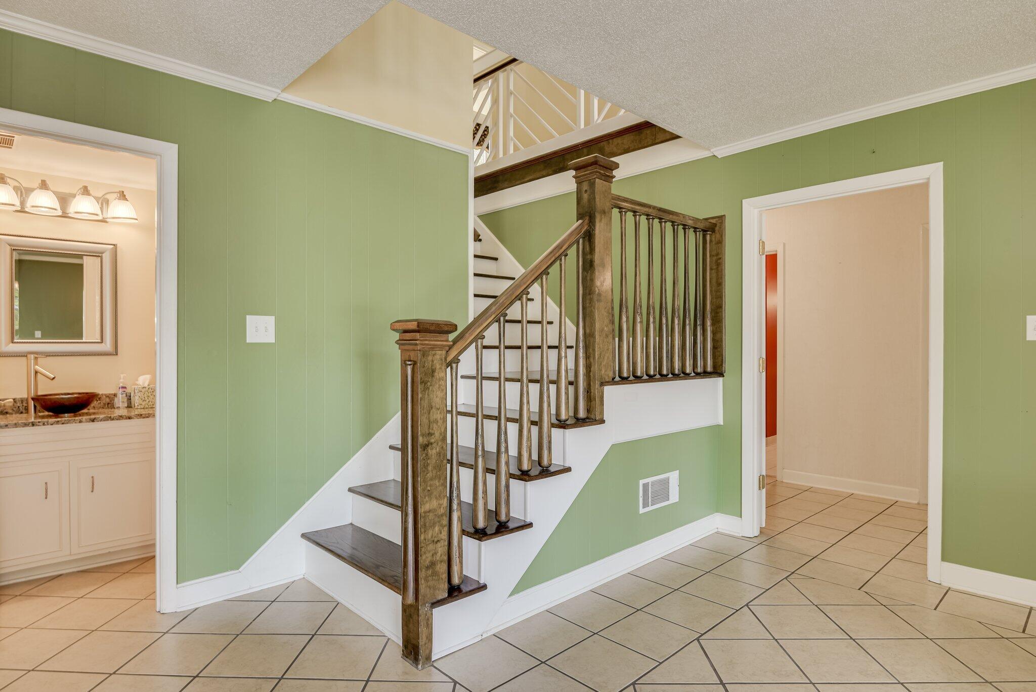 3545 Bellerive Circle