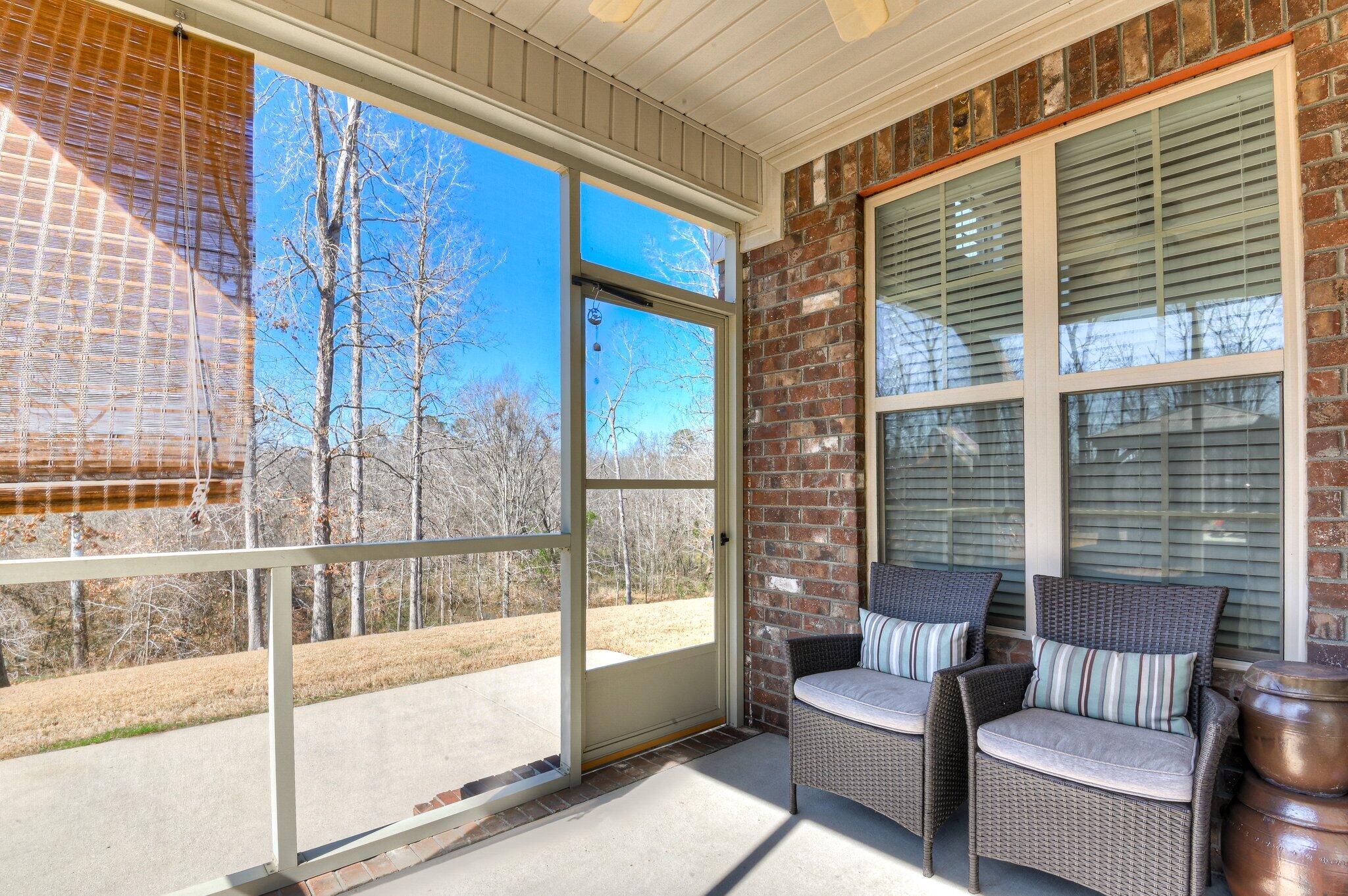 1037 Spotswood Circle