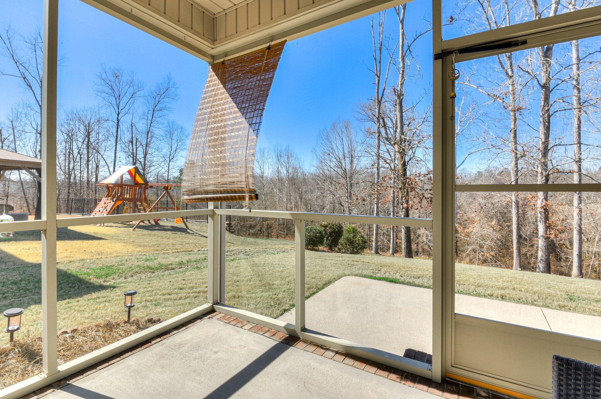 1037 Spotswood Circle