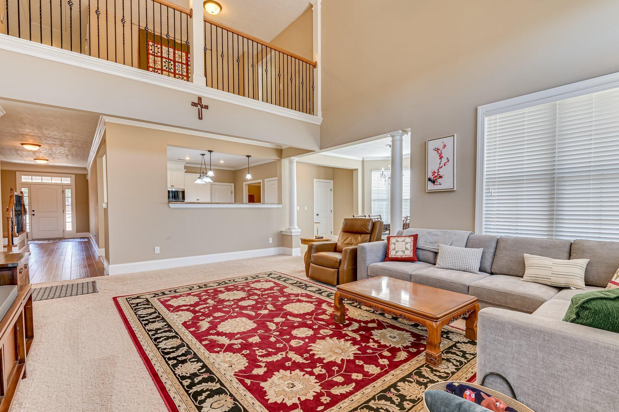 1037 Spotswood Circle