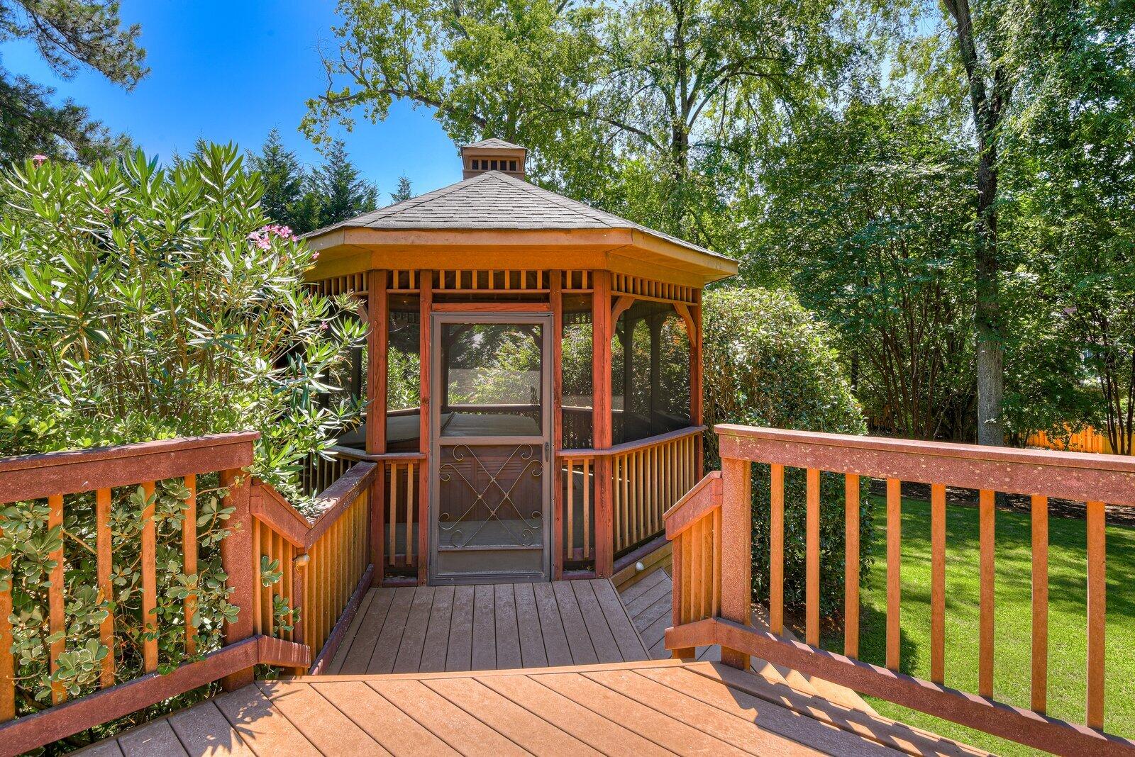 611 Brae Burn Drive