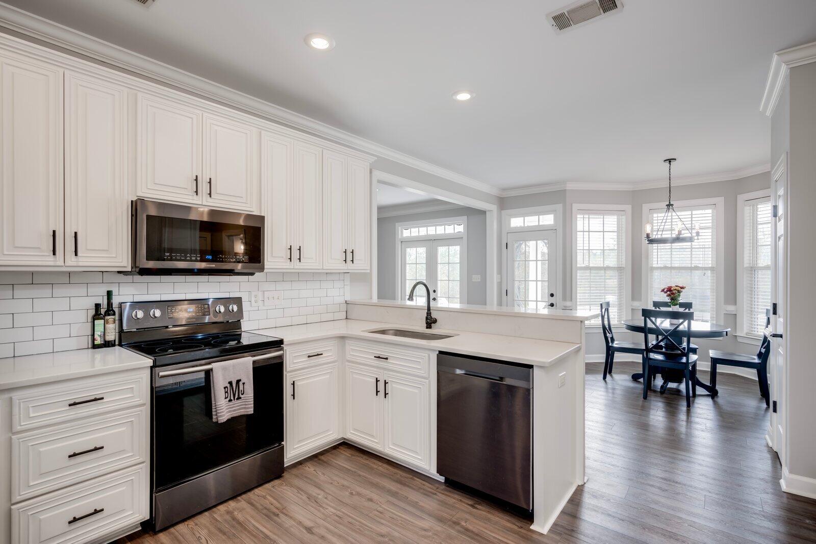 5290 Magnolia Lane