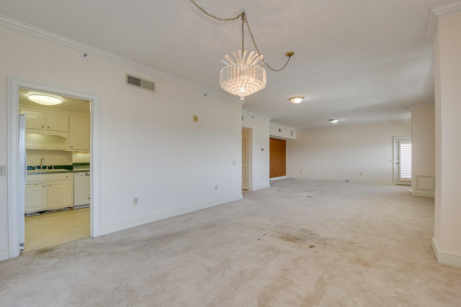 1 Seventh Street 1603