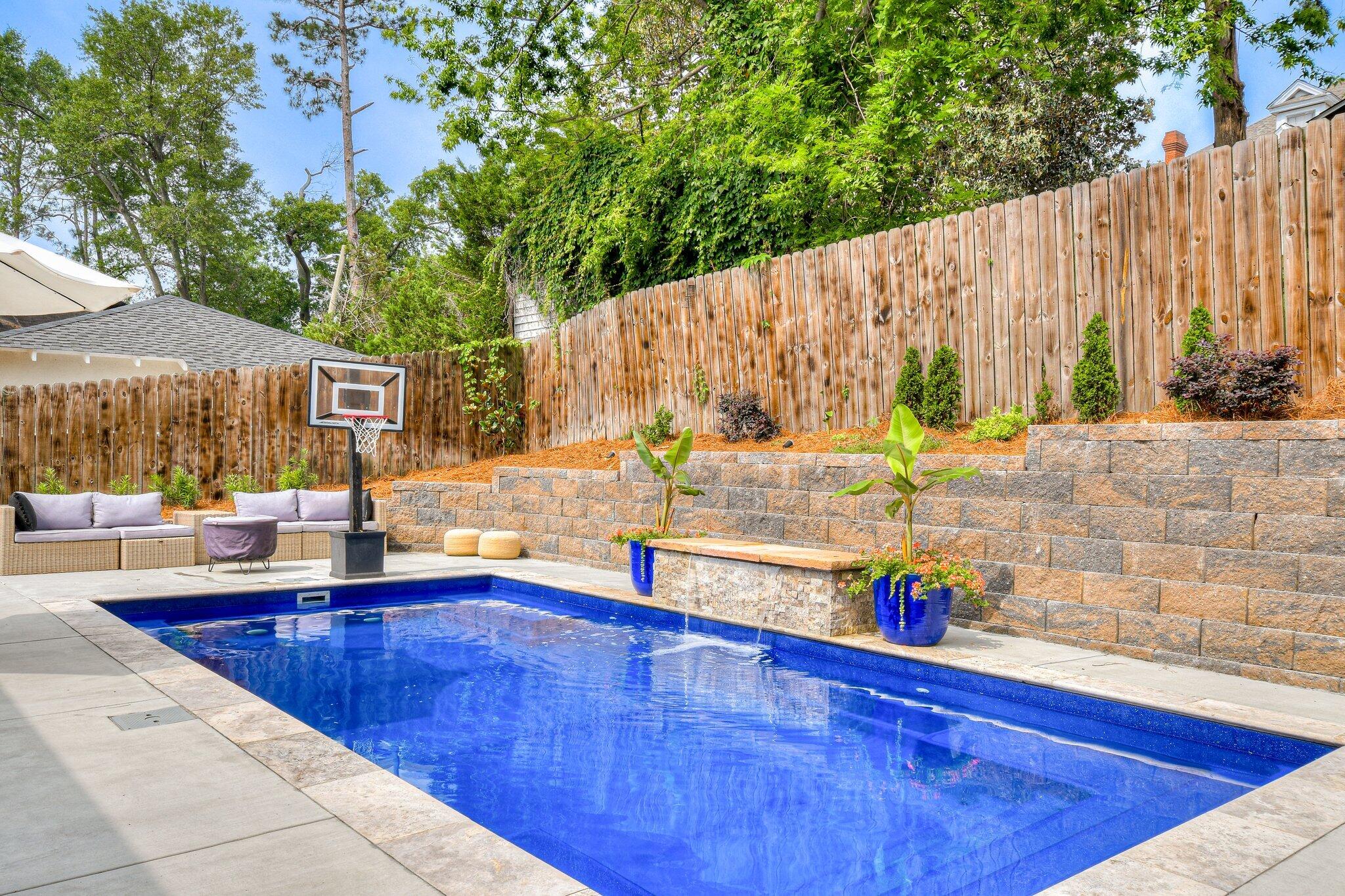 1211 Anthony Road