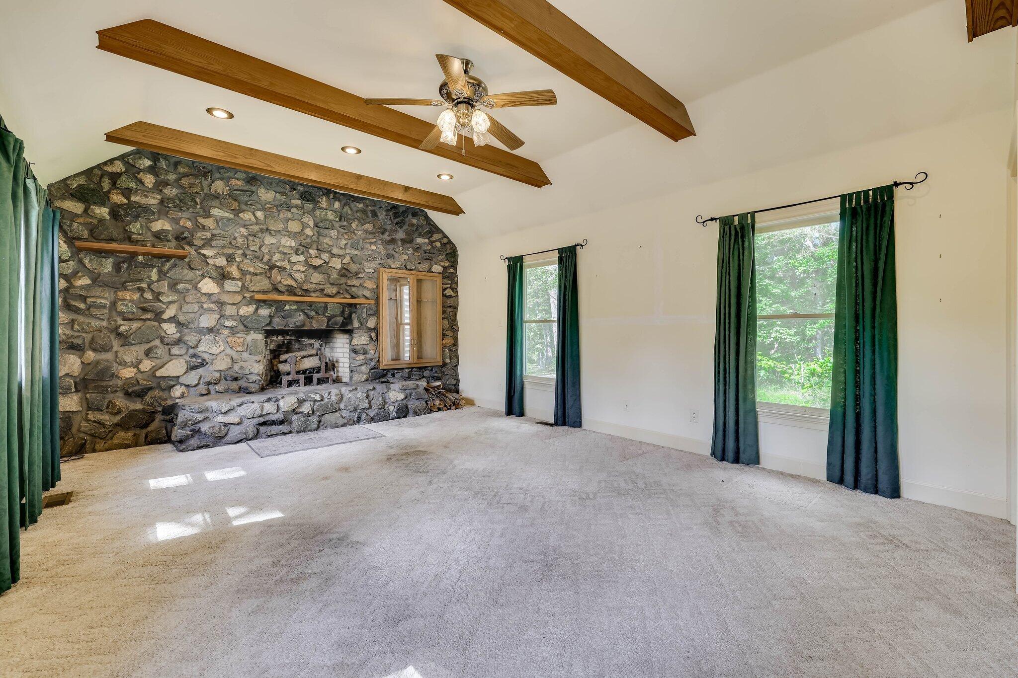 5051 Bryant Cove Drive