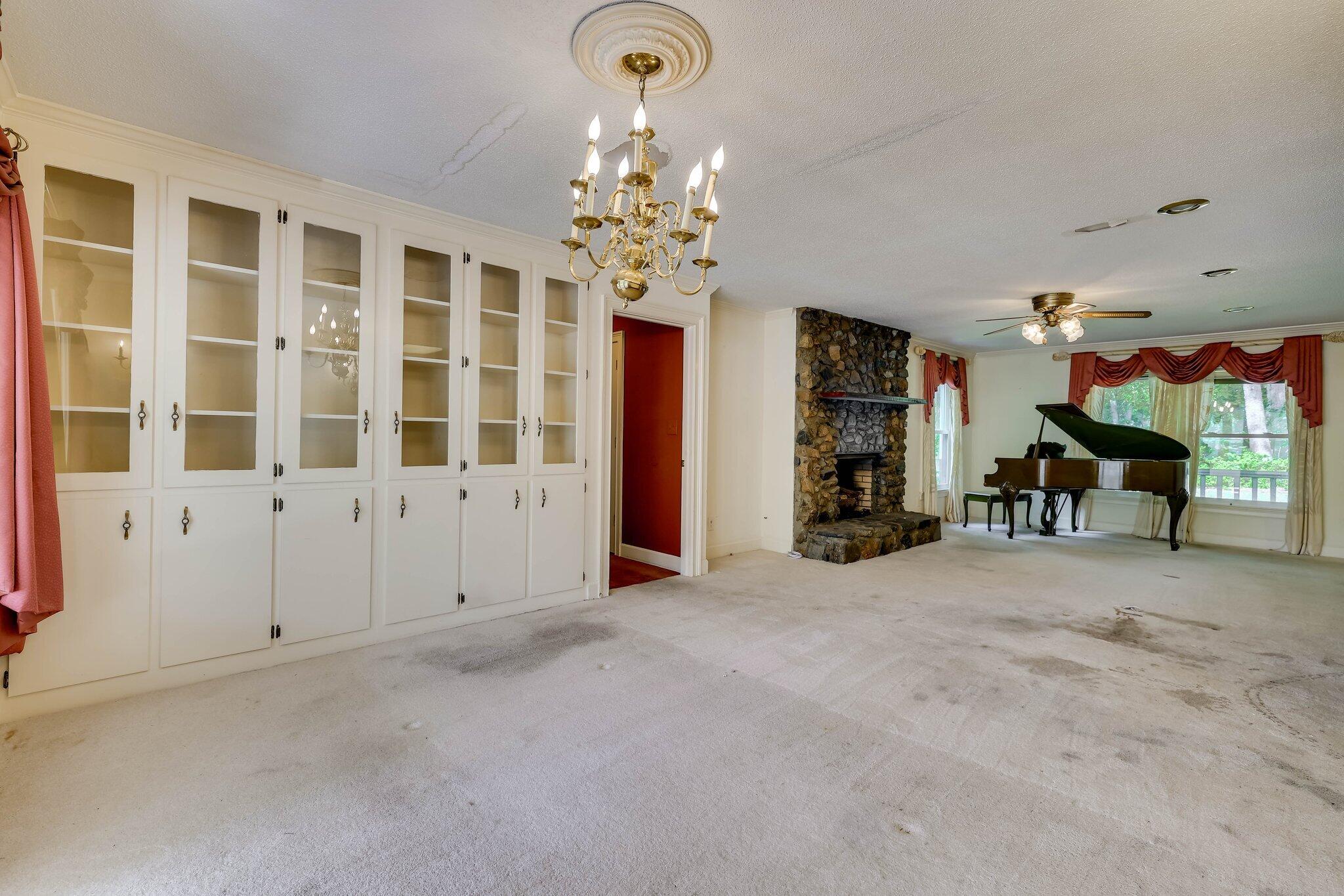 5051 Bryant Cove Drive