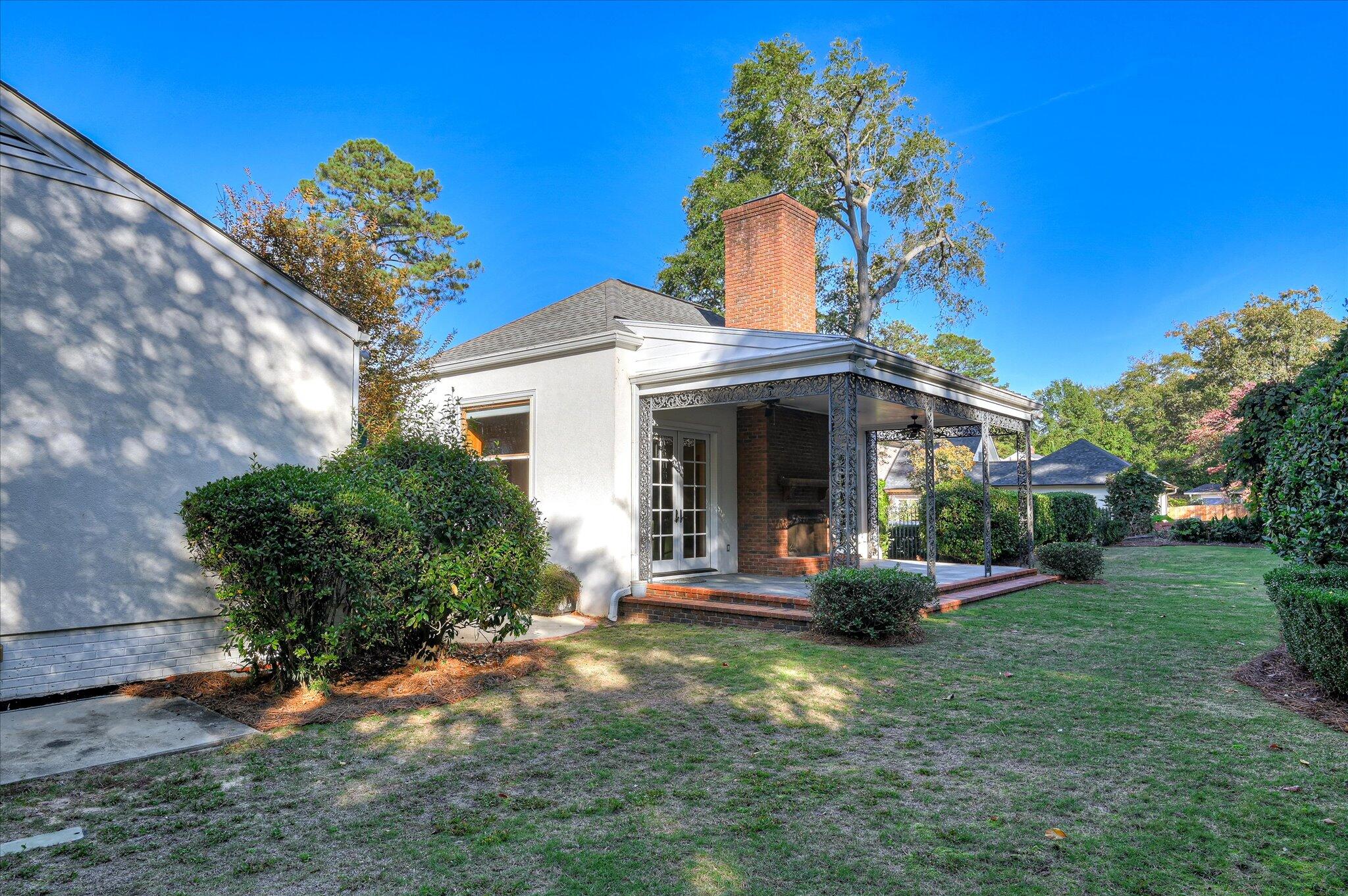 2904 Lombardy Court