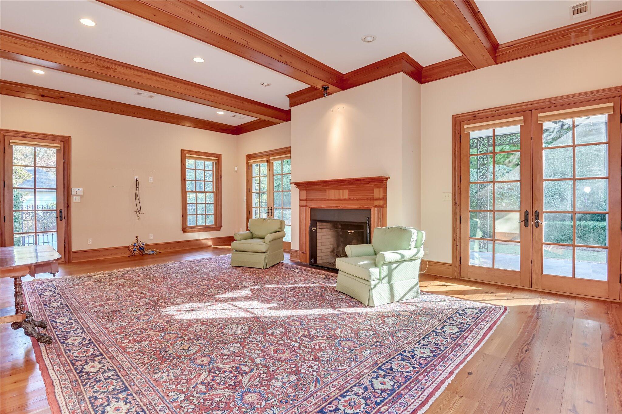 2904 Lombardy Court