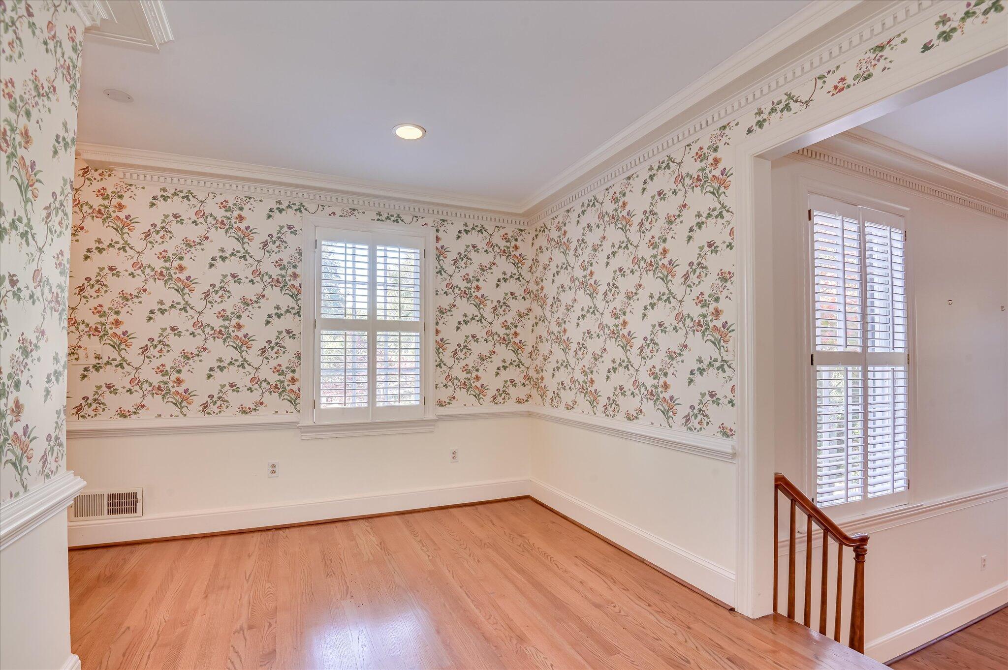 2904 Lombardy Court