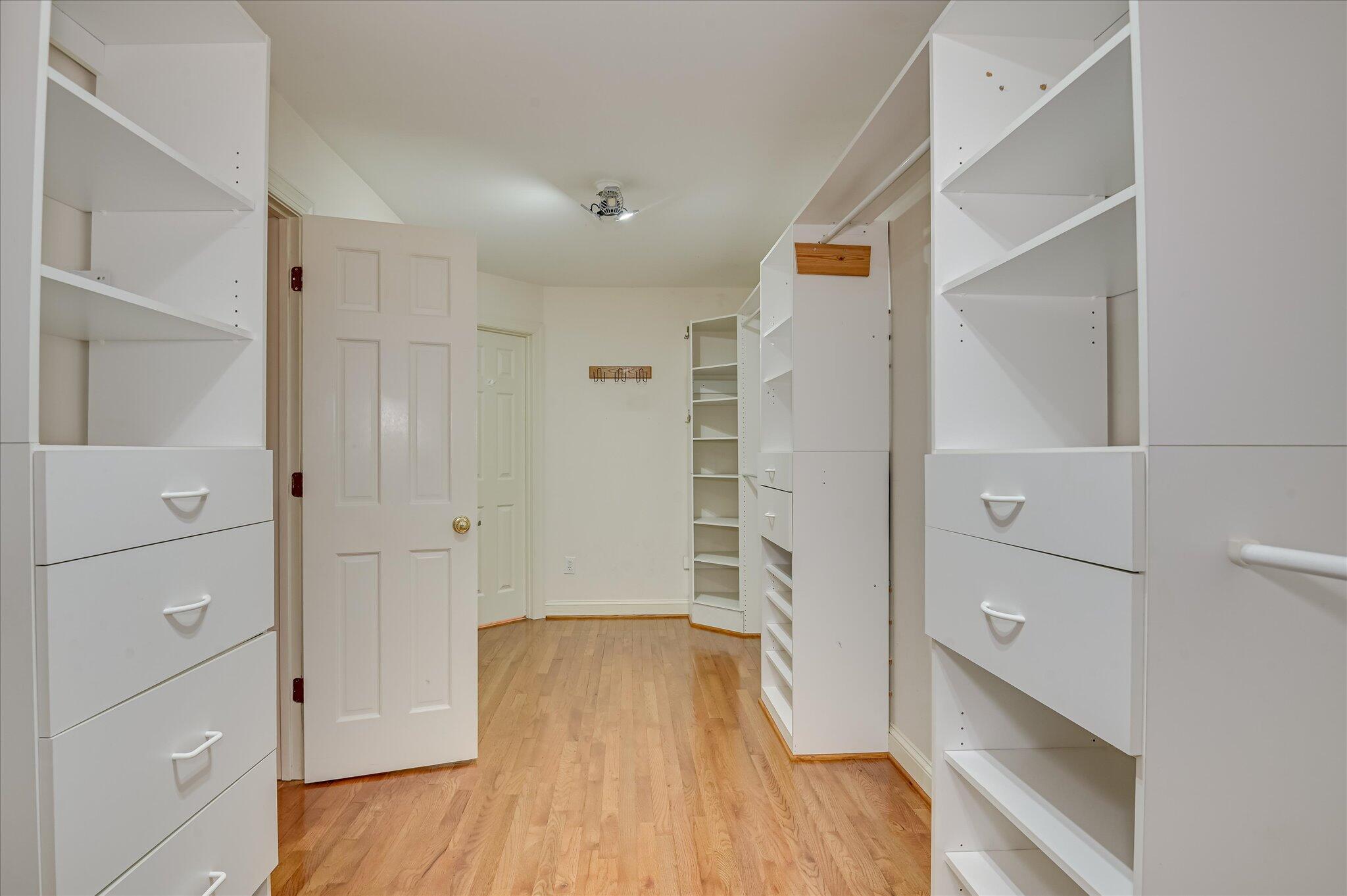 2904 Lombardy Court