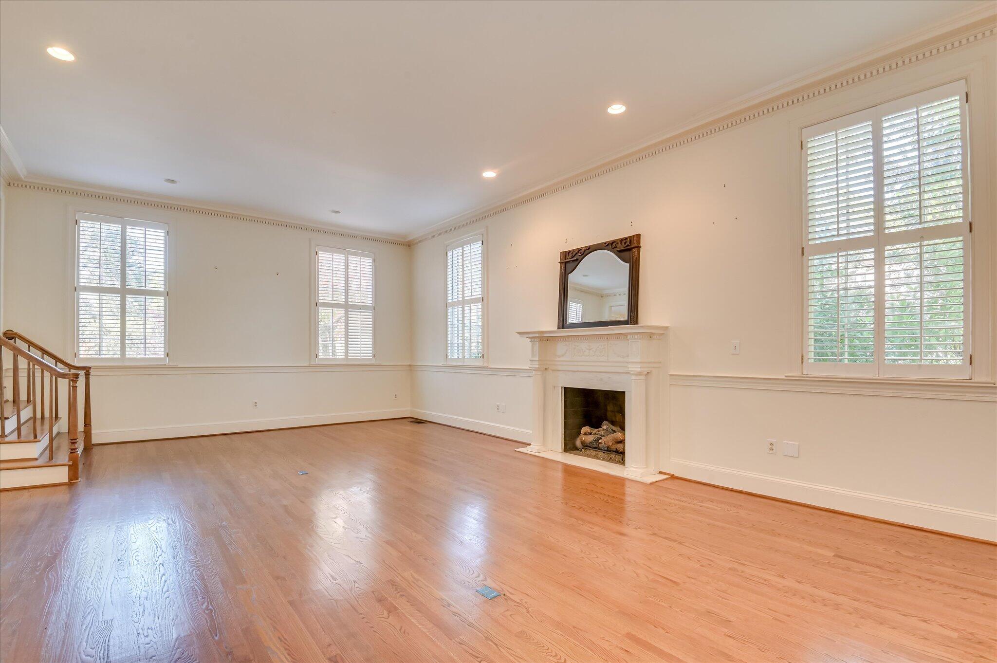 2904 Lombardy Court